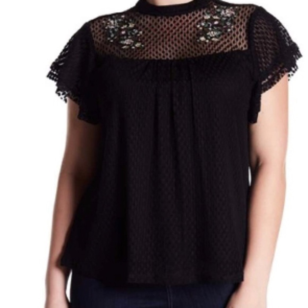 Dotted Mesh Flutter Sleeve Top